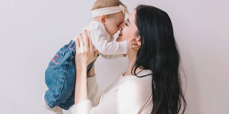 mother-and-child-800x400